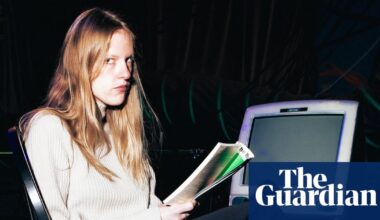 ‘The beast inside me wants to move!’ The smart, slapstick world of Audrey Hobert, the Steve Martin of pop | Pop and rock