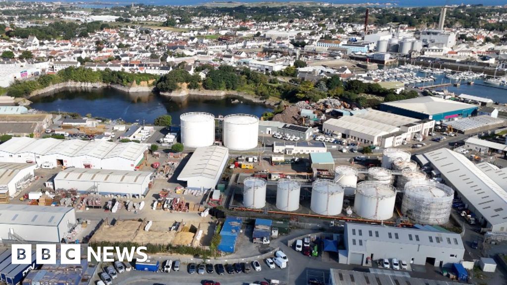Channel Island energy firms keep fuel price hike 'under scrutiny' - BBC
