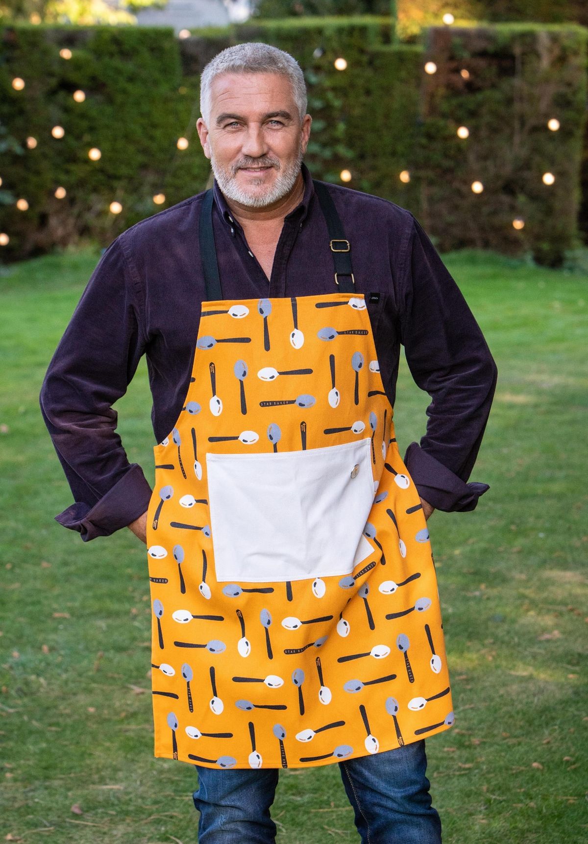 paul hollywood in cooking apron