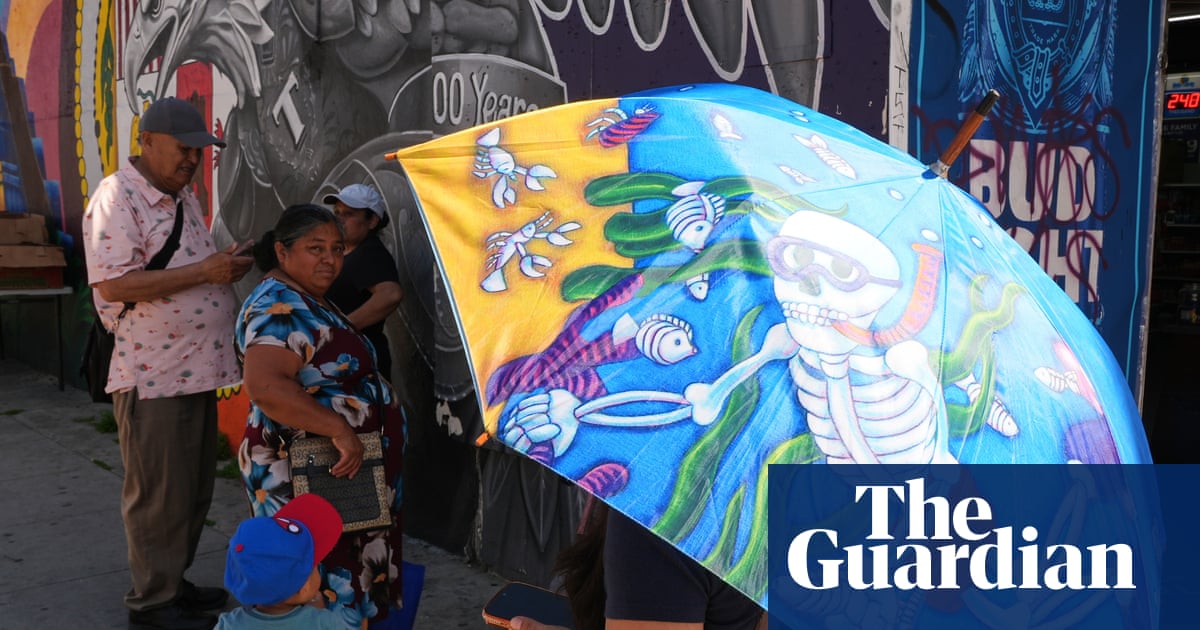 ‘Dangerously hot conditions’: millions in US west prepare for extreme heatwave | West Coast