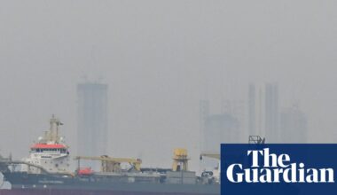 Global stock markets tumble as Trump bid to avert oil crisis in strait of Hormuz fails to reassure | Stock markets