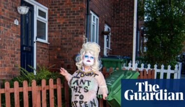 ‘If I didn’t have dwarfism, I’d probably be quite normcore’: Midgitte Bardot on sex, drag and street harassment | Stage