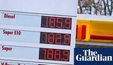 Oil price continues to rise amid Middle East crisis but stock markets rebound across Asia | Commodities