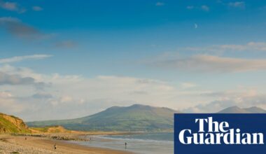 Stunning views, honesty shops and community pubs: people power on the Llŷn peninsula in Wales | Wales holidays