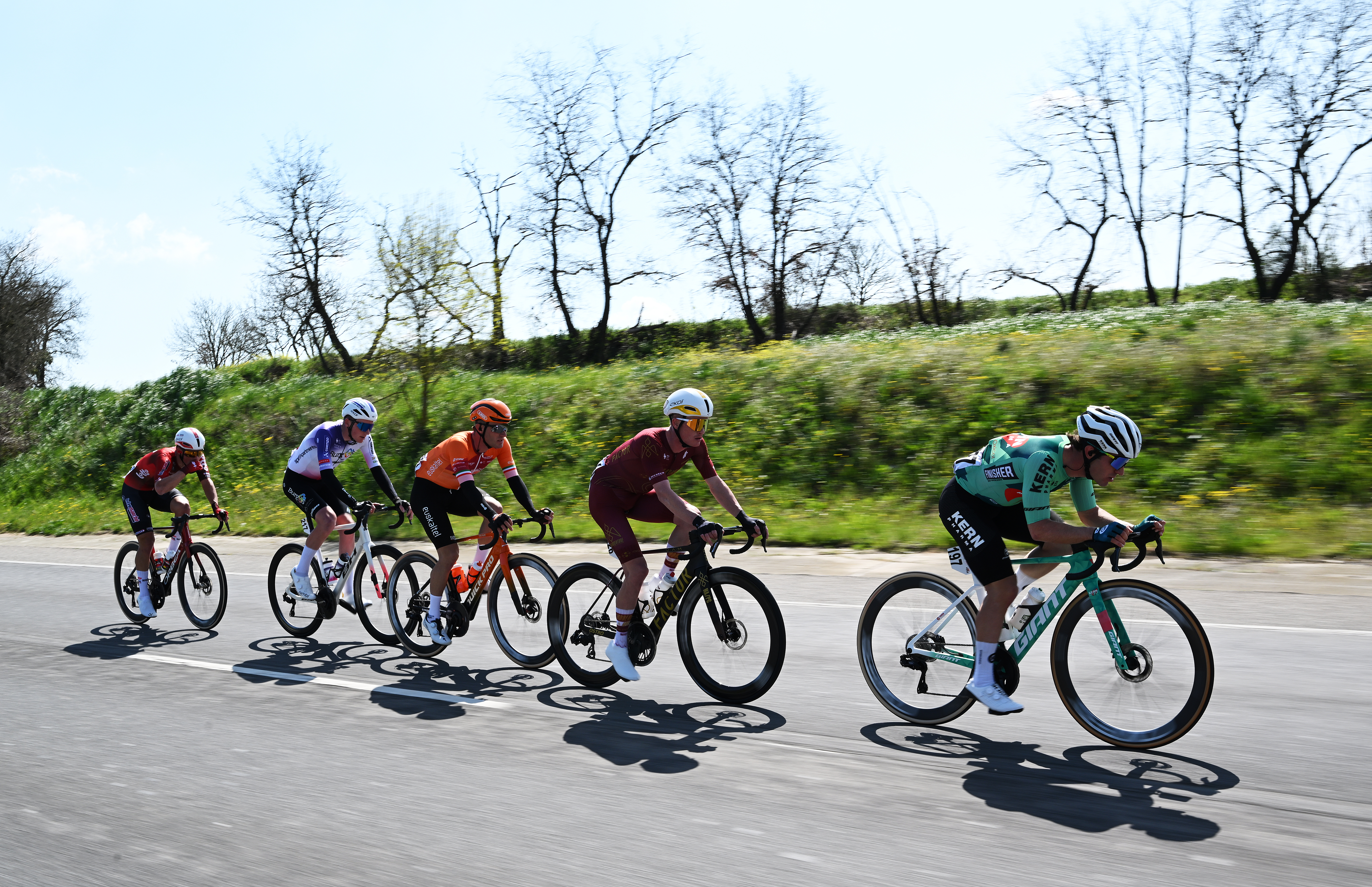 The five man break on stage 1 of Volta a Catalunya 2026