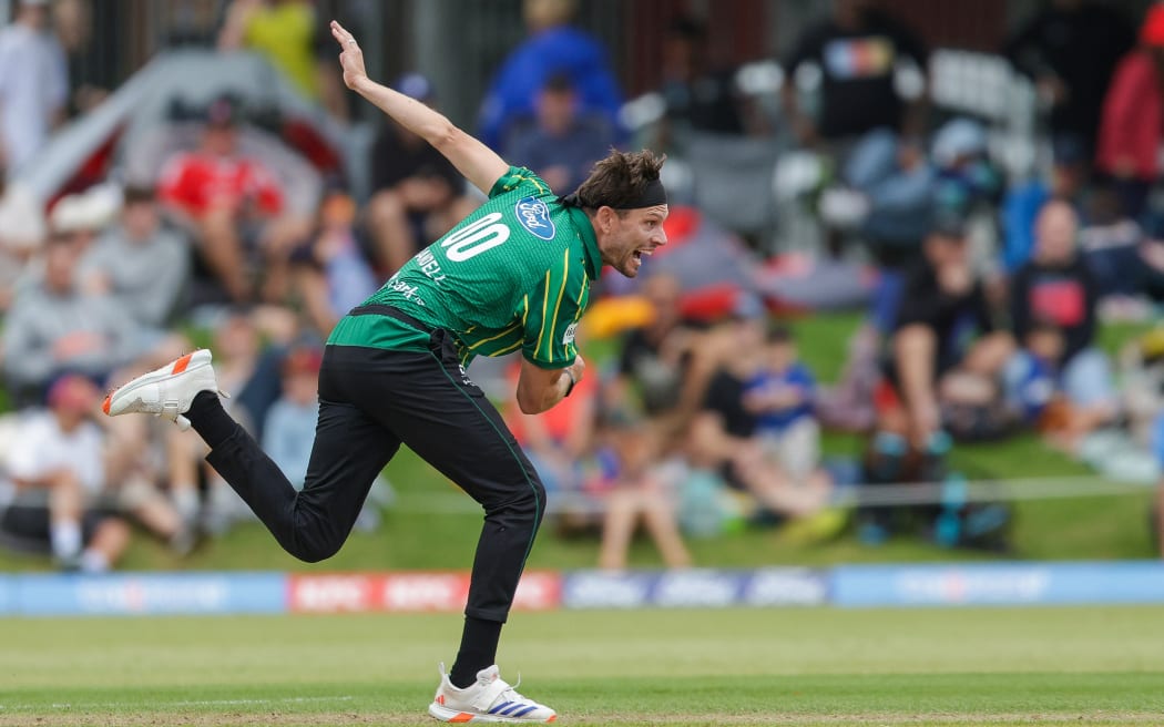 Brett Randell of Central Stags bowls against Auckland Aces in the, Super Smash T20 match at Eden Park Outer Oval, Auckland,26 January 2026.
(Photo: Joshua Devenie / www.photosport.nz)
