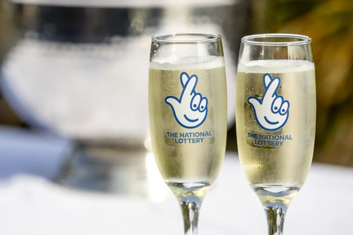 Single UK ticket-holder wins £181m jackpot in EuroMillions draw