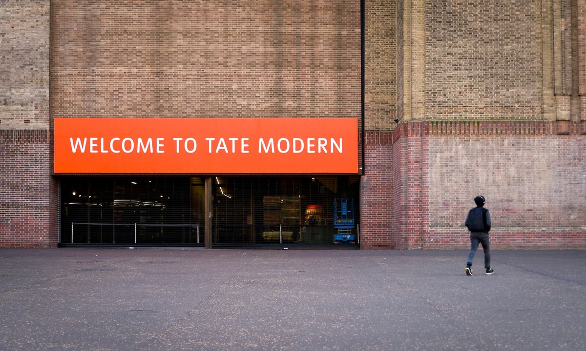 UK government to ‘explore’ charging international visitors to museums in England - The Art Newspaper