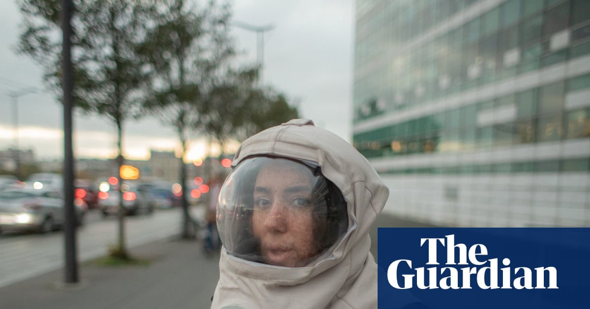 Nihal, Child of the Moon: how she lives with extreme UV sensitivity | The sun