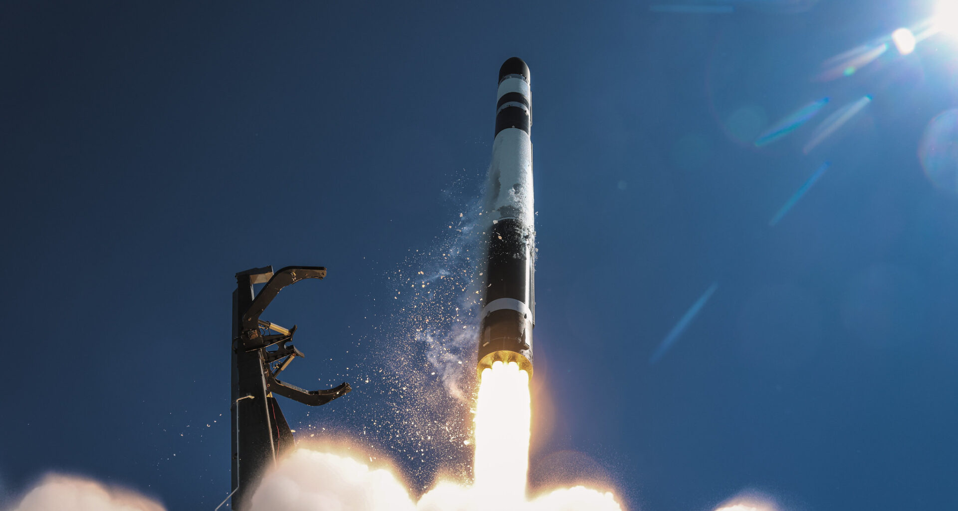 Rocket Lab launches satellite for undisclosed customer