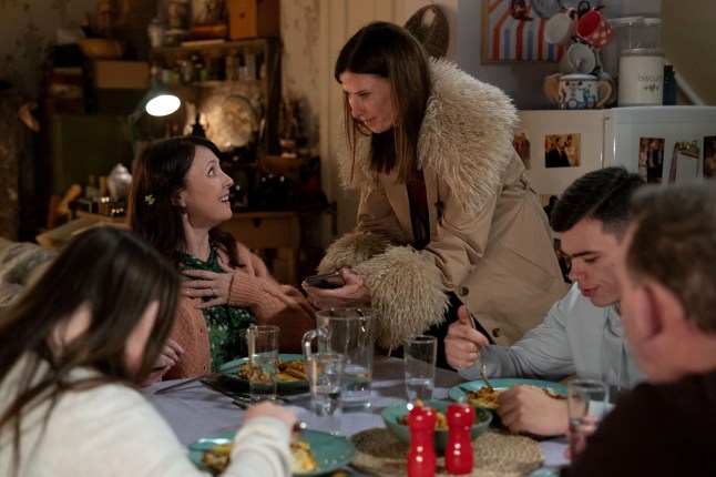 Bea Pollard with Honey, Billy, Will and Janet Mitchell at the dinner table in EastEnders