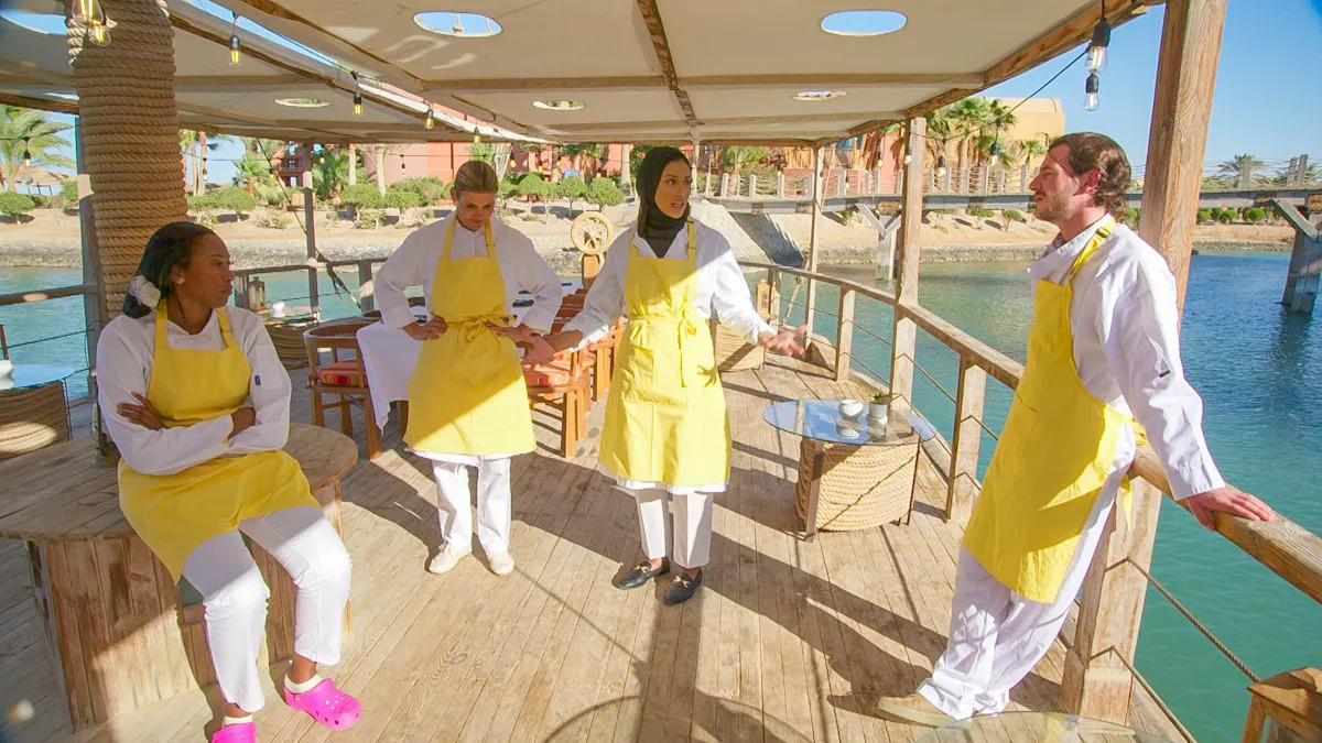 Who left The Apprentice in Lord Sugar's dramatic triple firing?