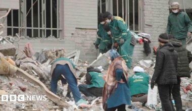Before and after satellite images showing the destruction of a police station on Niloufar Square and a 70m radius around it in which other buildings have been damaged by the blast.