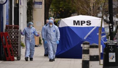 Euston shooting: Police hunt bike-riding gunman after man shot dead in car in central London