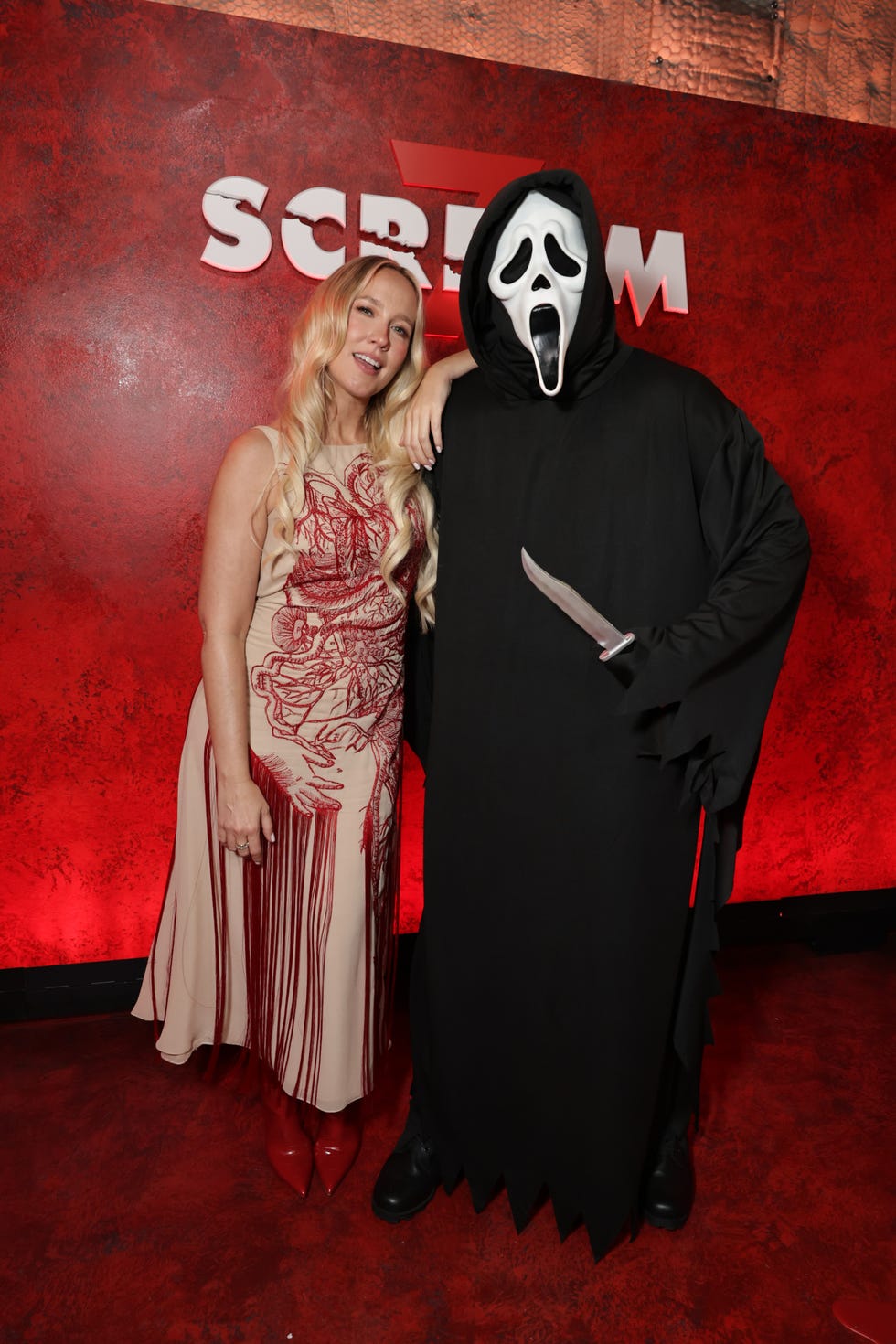 anna camp, scream 7 premiere