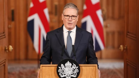 Starmer agrees to let US use British military bases for Iran strikes – video