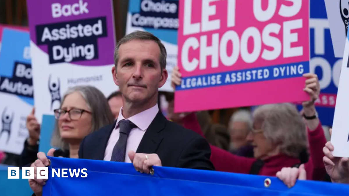 MSPs back change to eligibility rules on assisted dying bill