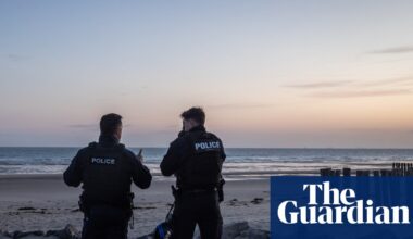 Small boats deal between France and UK is on verge of collapse | Immigration and asylum