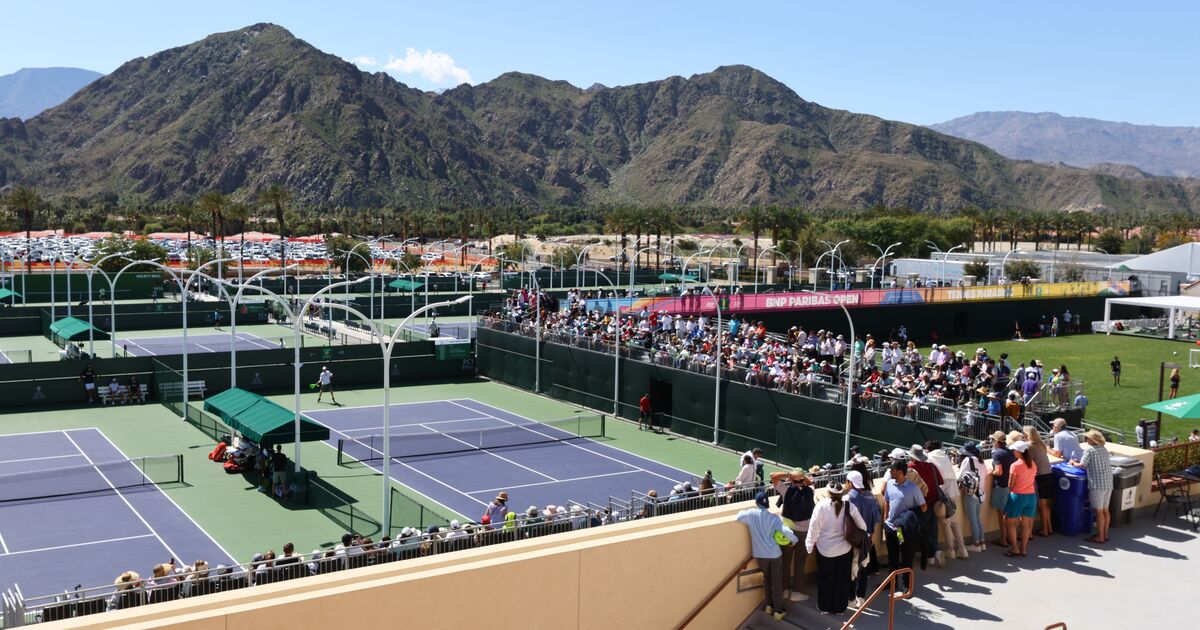 Indian Wells match halted for medical emergency as umpire makes announcement | Tennis | Sport