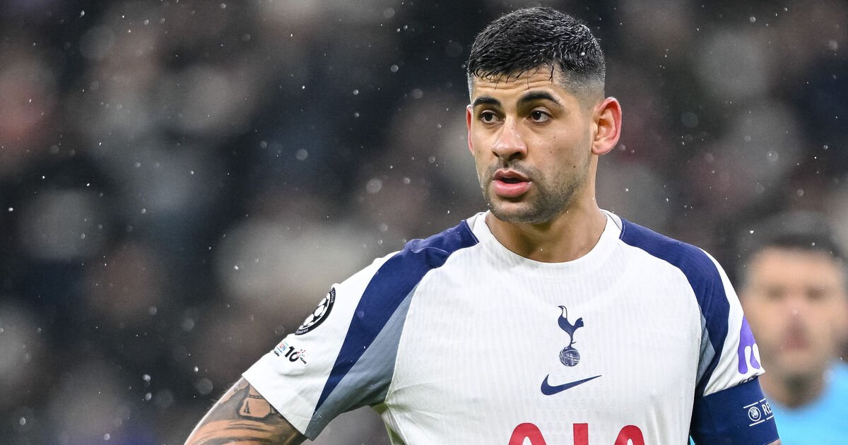 Tottenham 'ready to sell entire squad apart from nine players' | Football | Sport