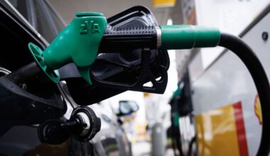 Oil shortage chaos as emergency meeting called with petrol prices surging | World | News