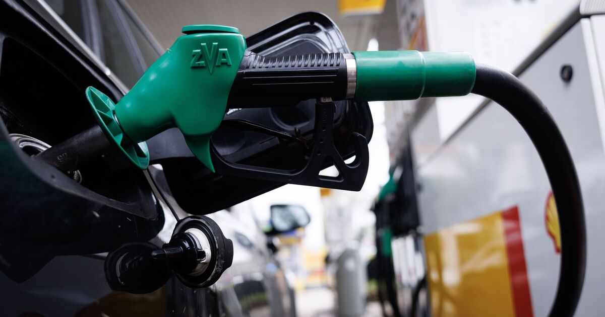 Oil shortage chaos as emergency meeting called with petrol prices surging | World | News