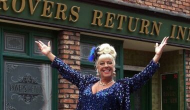 Coronation Street star’s old £1.5m mansion in migrant housing rumour | UK | News