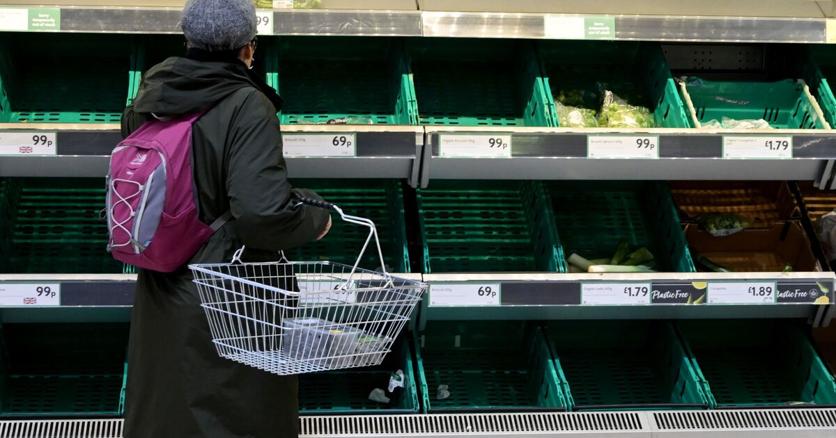 Brits face empty shelves at supermarkets as shoppers issued 'rising costs' warning | UK | News
