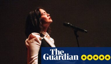 Mitski review – pop meets performance art in a masterful spectacle | Pop and rock