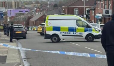 Radcliffe LIVE: Armed police descend on UK market town as 'avoid area' warning issued | UK | News