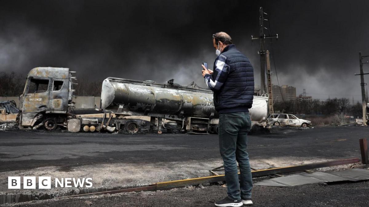 Iran latest: Oil price passes $100 for first time since 2022 as Starmer warns of economic impact