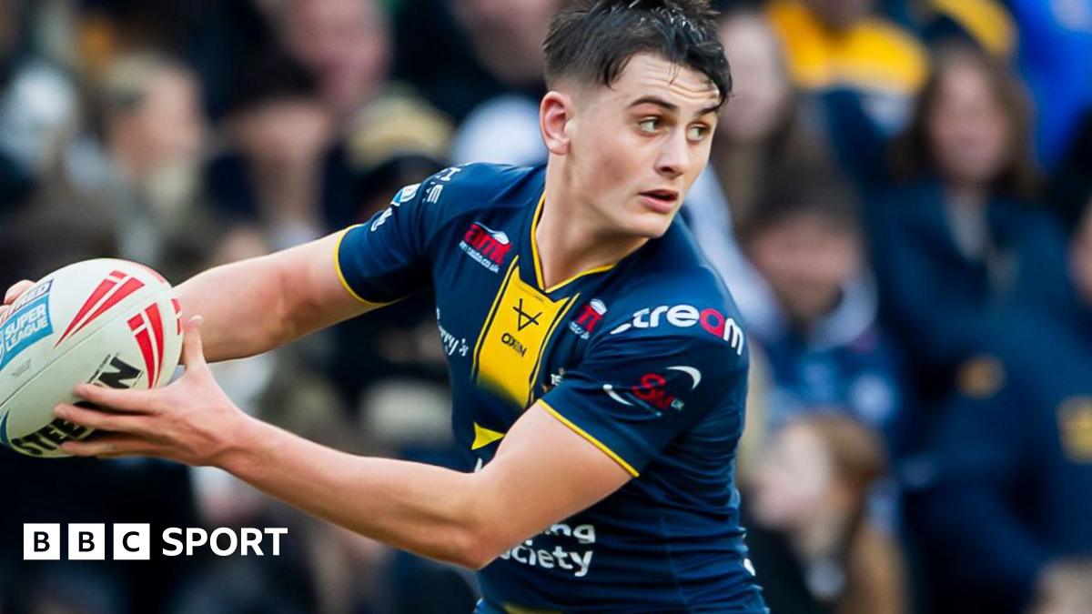 George Brown in action for Leeds Rhinos