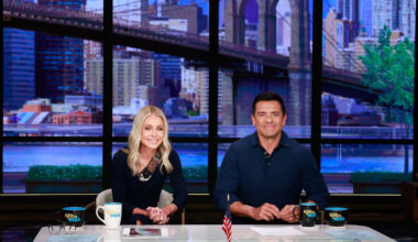 Why Kelly Ripa's aging compliment didn't sit well with Howie Mandel