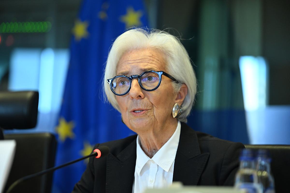 EU economy grows 0.2% in fourth quarter and 1.5% in 2025