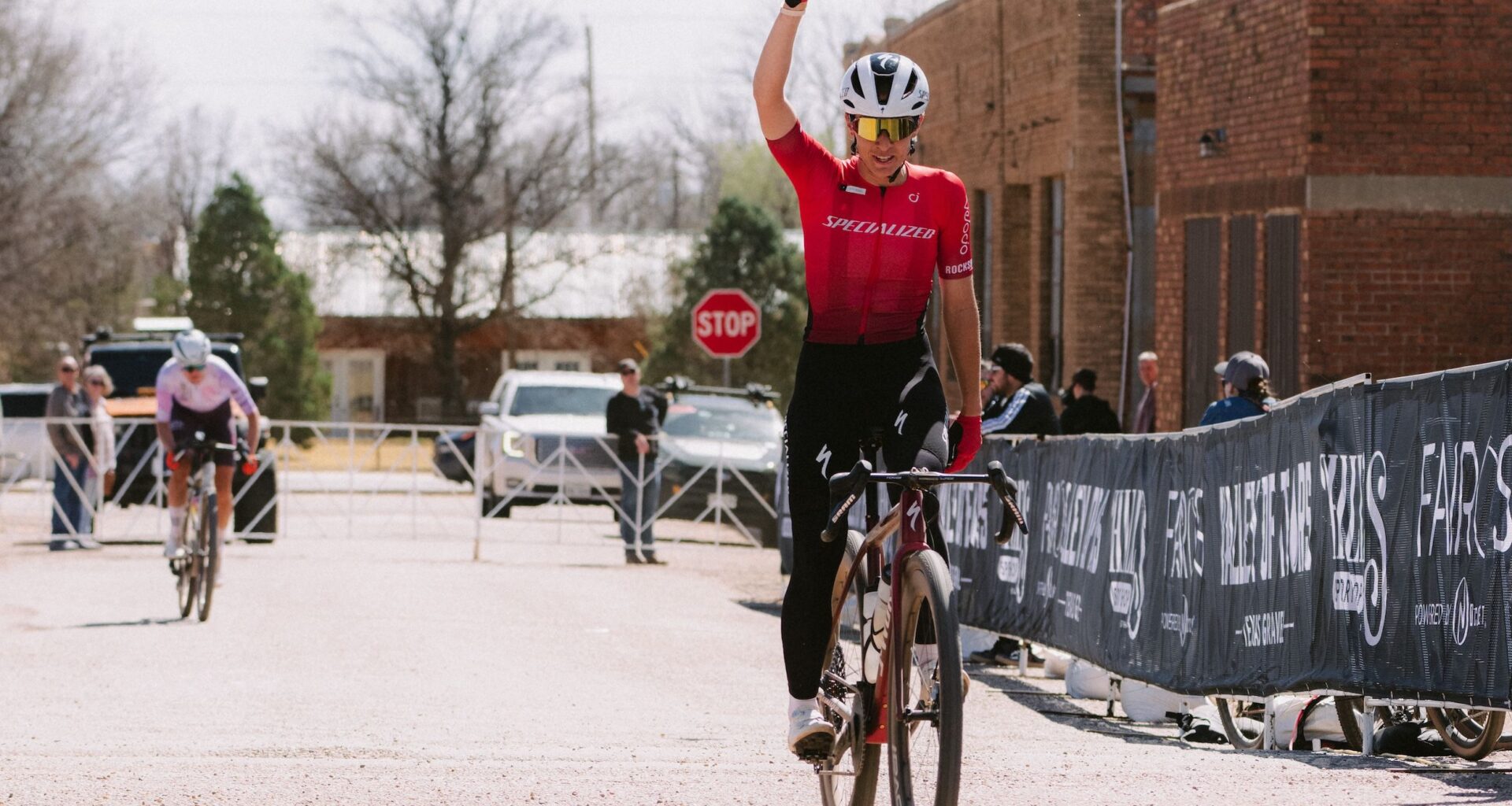 'It's unacceptable that our safety keeps being compromised 'for the shot'' – Two riders almost run over by driver of media vehicle at Mid South gravel