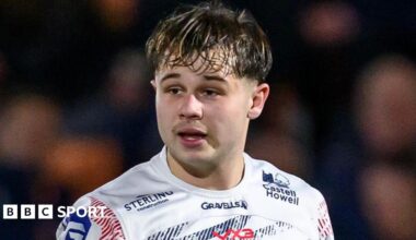Carwyn Leggatt-Jones in action for Scarlets at Edinburgh