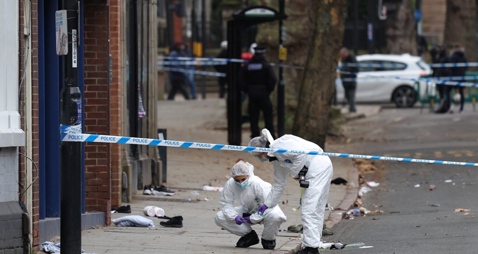 Man arrested for attempted murder after car hits pedestrians in UK, wounding 7