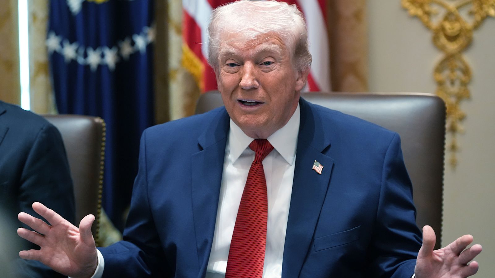 Trump says UK aircraft carriers are 'toys' compared to US ones