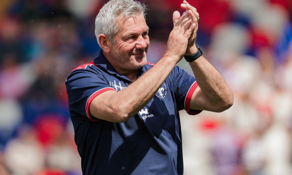 Wakefield Trinity boss Daryl Powell applauds fans