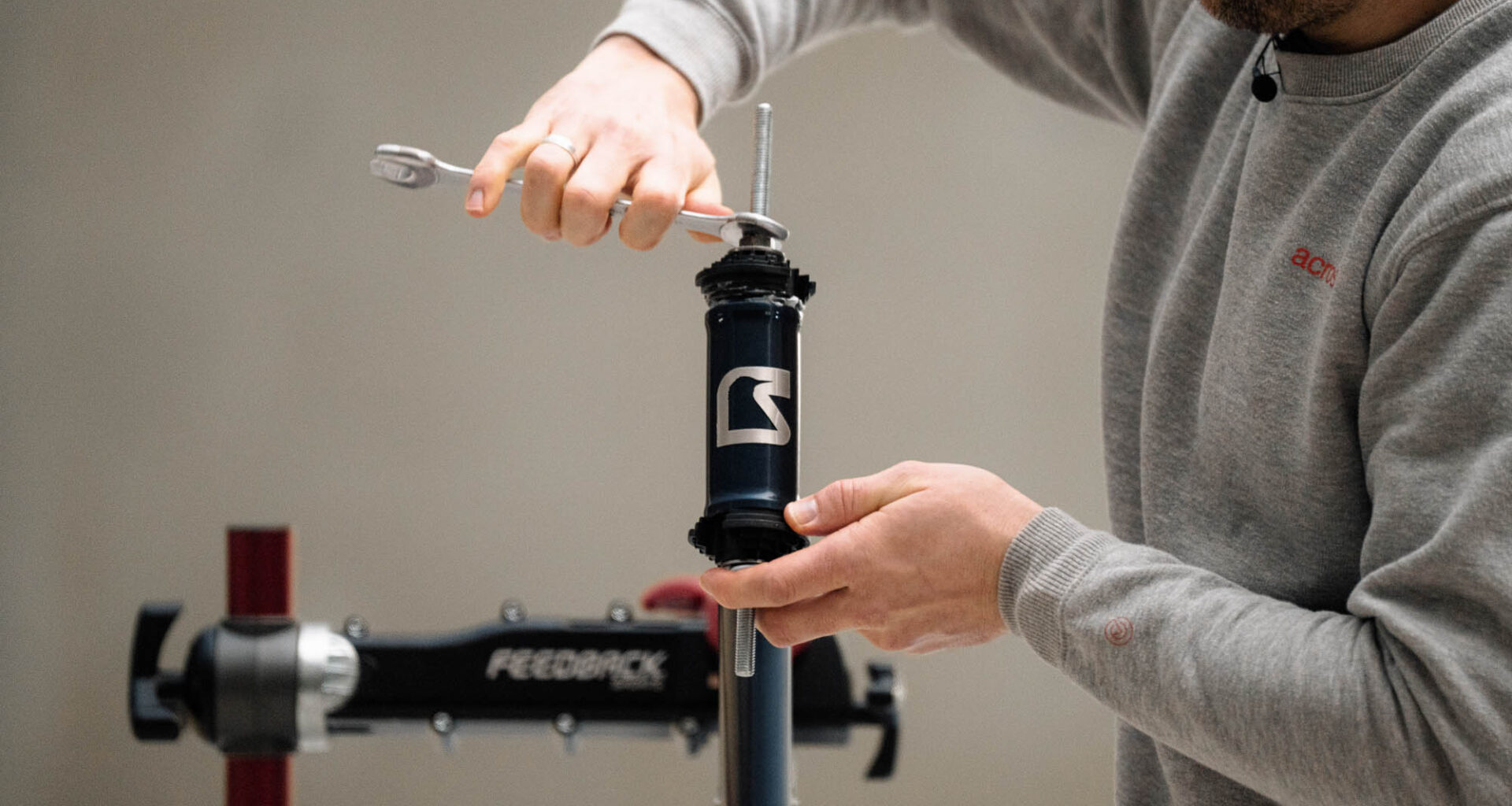 Acros DIY Headset Press, Acros DIY Headset Tool