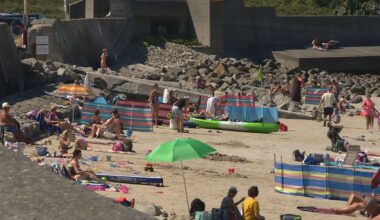 Fears of an impending 'employment crisis' ahead of Guernsey's busy summer tourist season