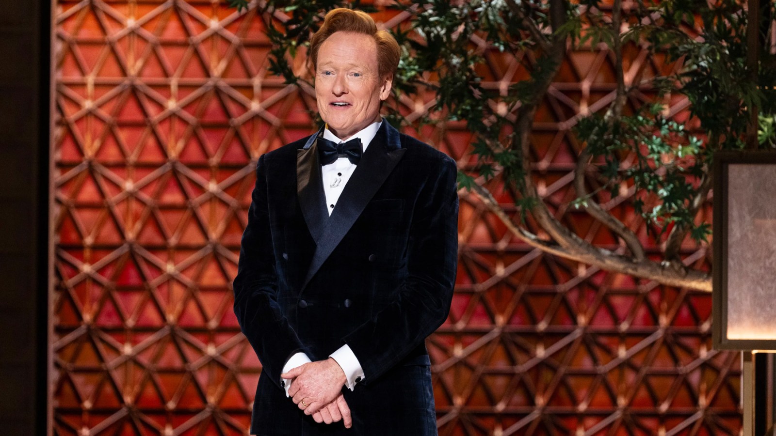 Conan O'Brien Concludes Oscars With Tribute to Martin Short