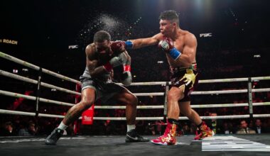 Isaac Cruz unhappy with the draw and referee's job during the fight Lamont Roach.