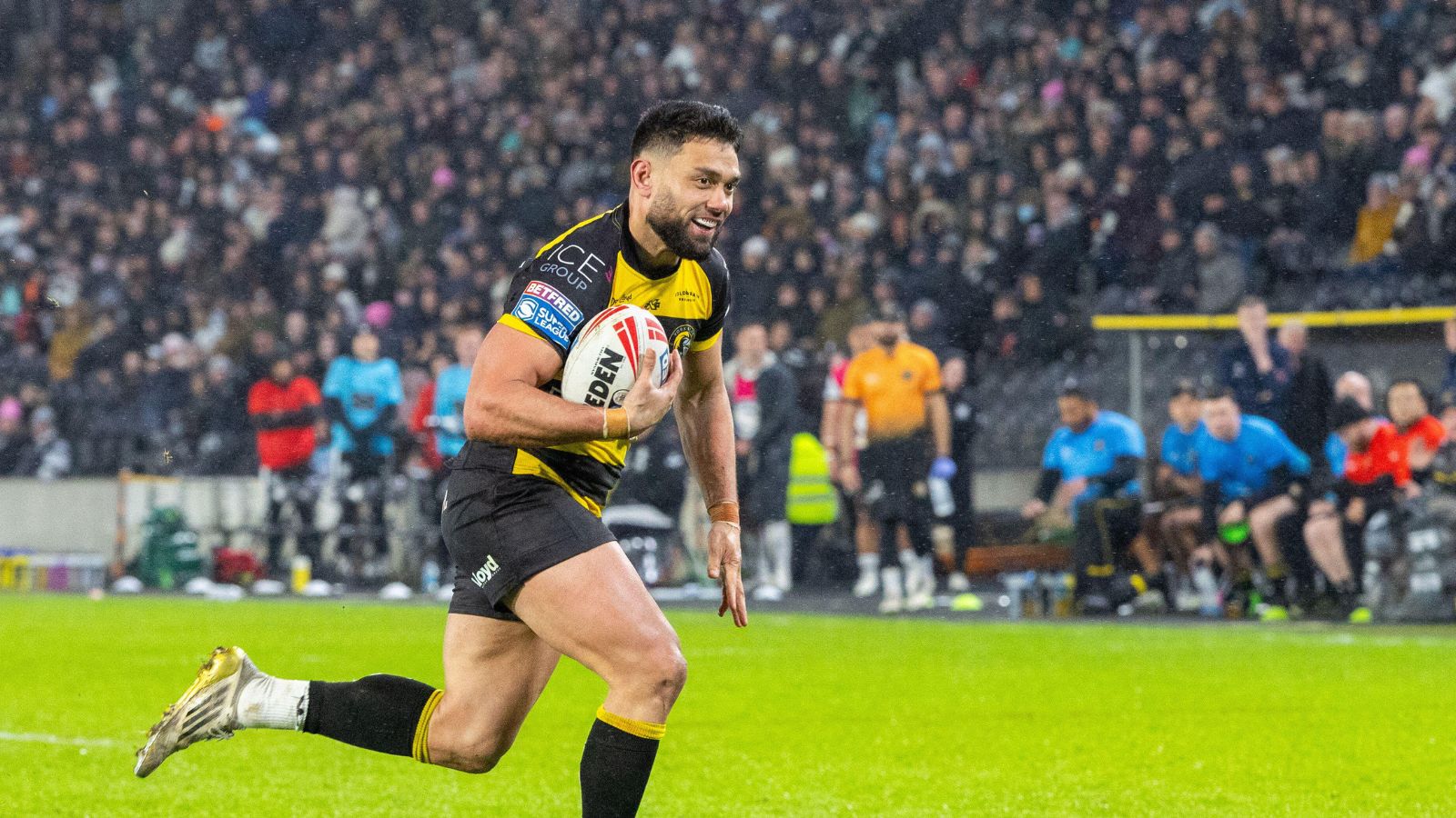 York Knights' David Nofoaluma lifts lid on Halifax Panthers drama