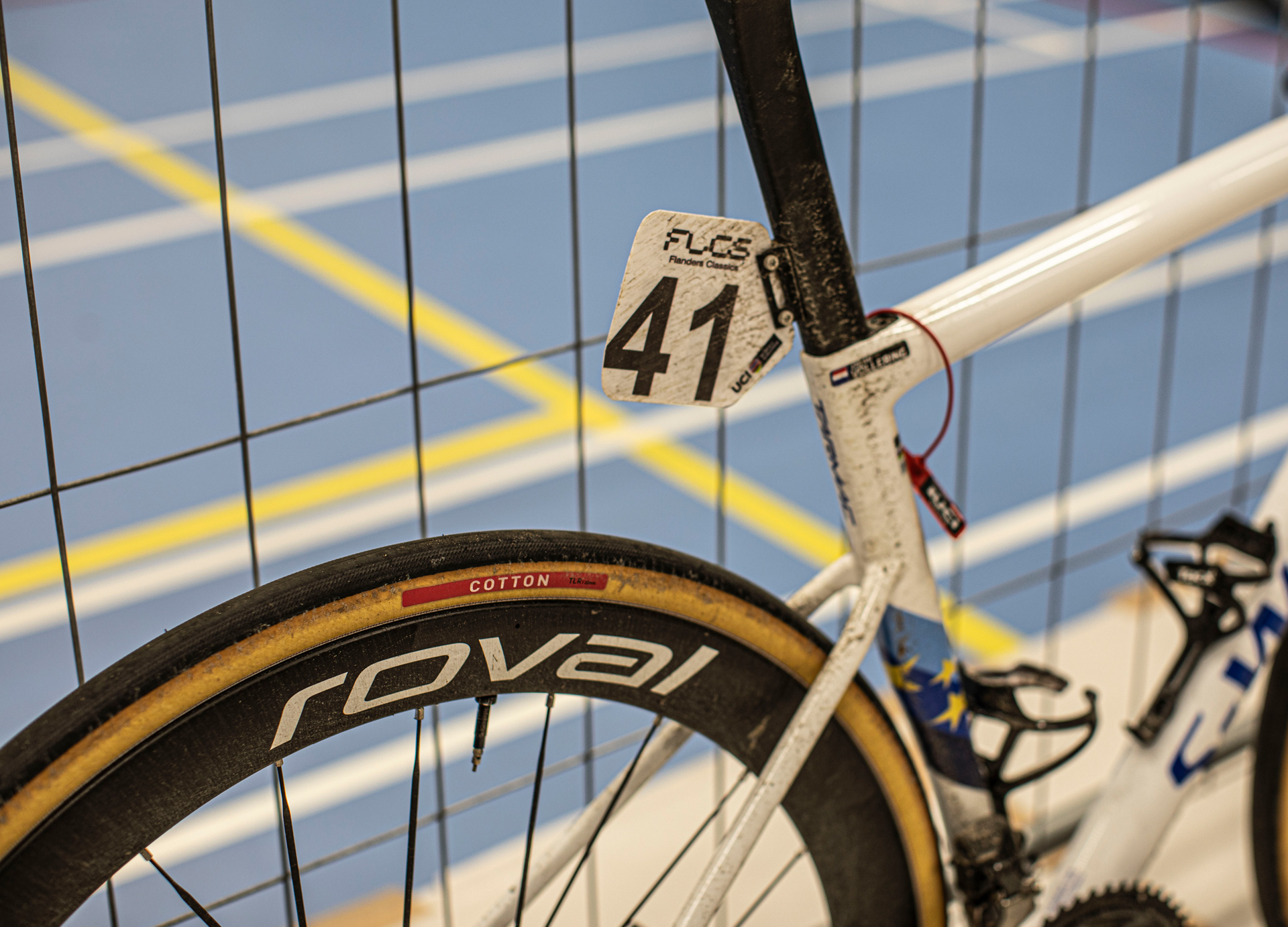 Demi Vollering's Specialized S-Works Tarmac SL8