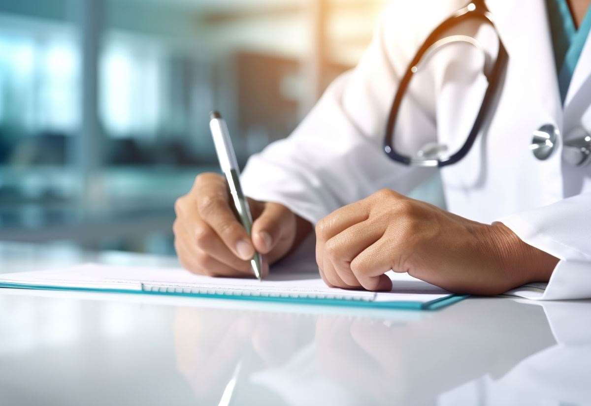 Gravesend grandmother died of accidental sertraline overdose as NHS warns of serious side effect to common drug