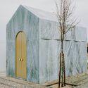 Family Tomb in Coimbra / Comoco Arquitectos - Exterior Photography