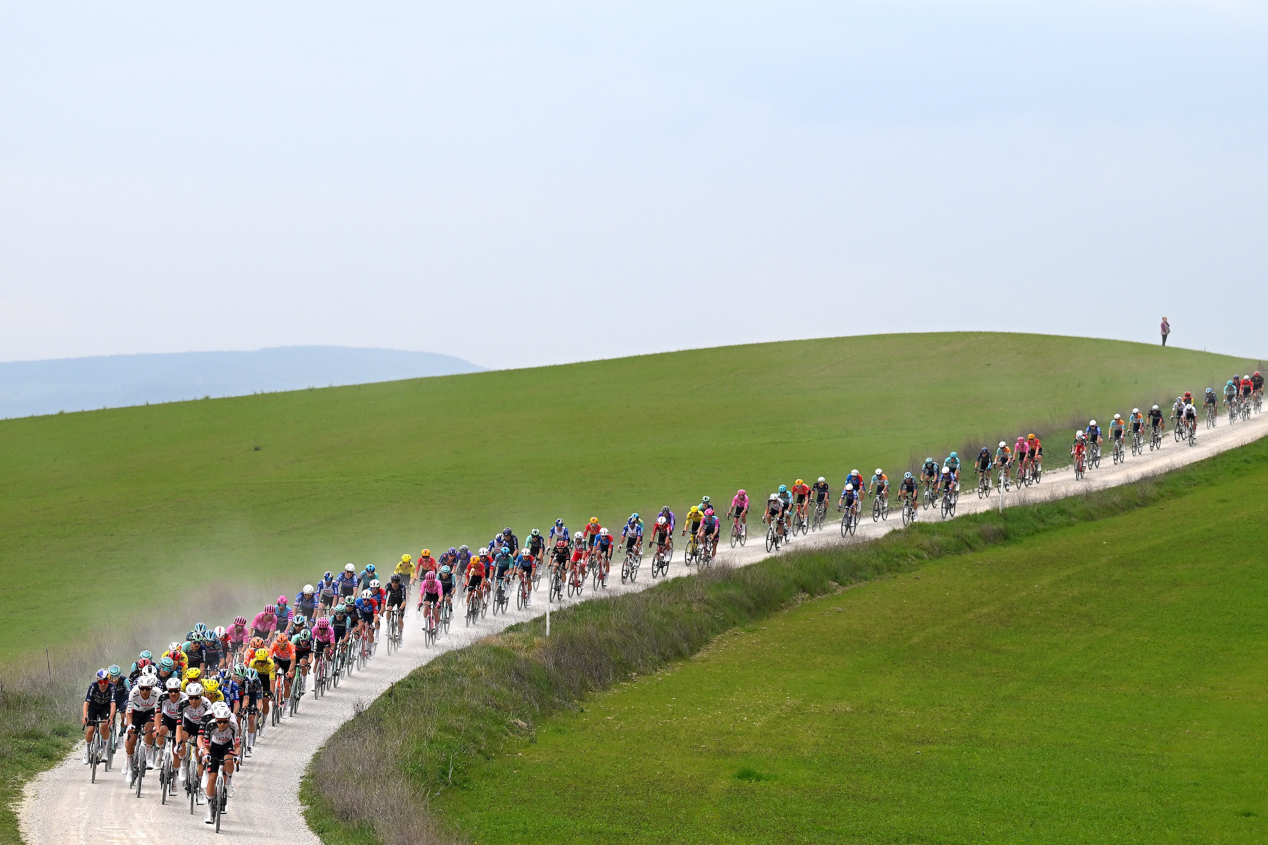 SIENA, ITALY - MARCH 07: A general view of the peloton competing during the 20th Strade Bianche 2026 a 203km one day race from Siena to Siena / #UCIWT / on March 07, 2026 in Siena, Italy. (Photo by Tim de Waele/Getty Images)
