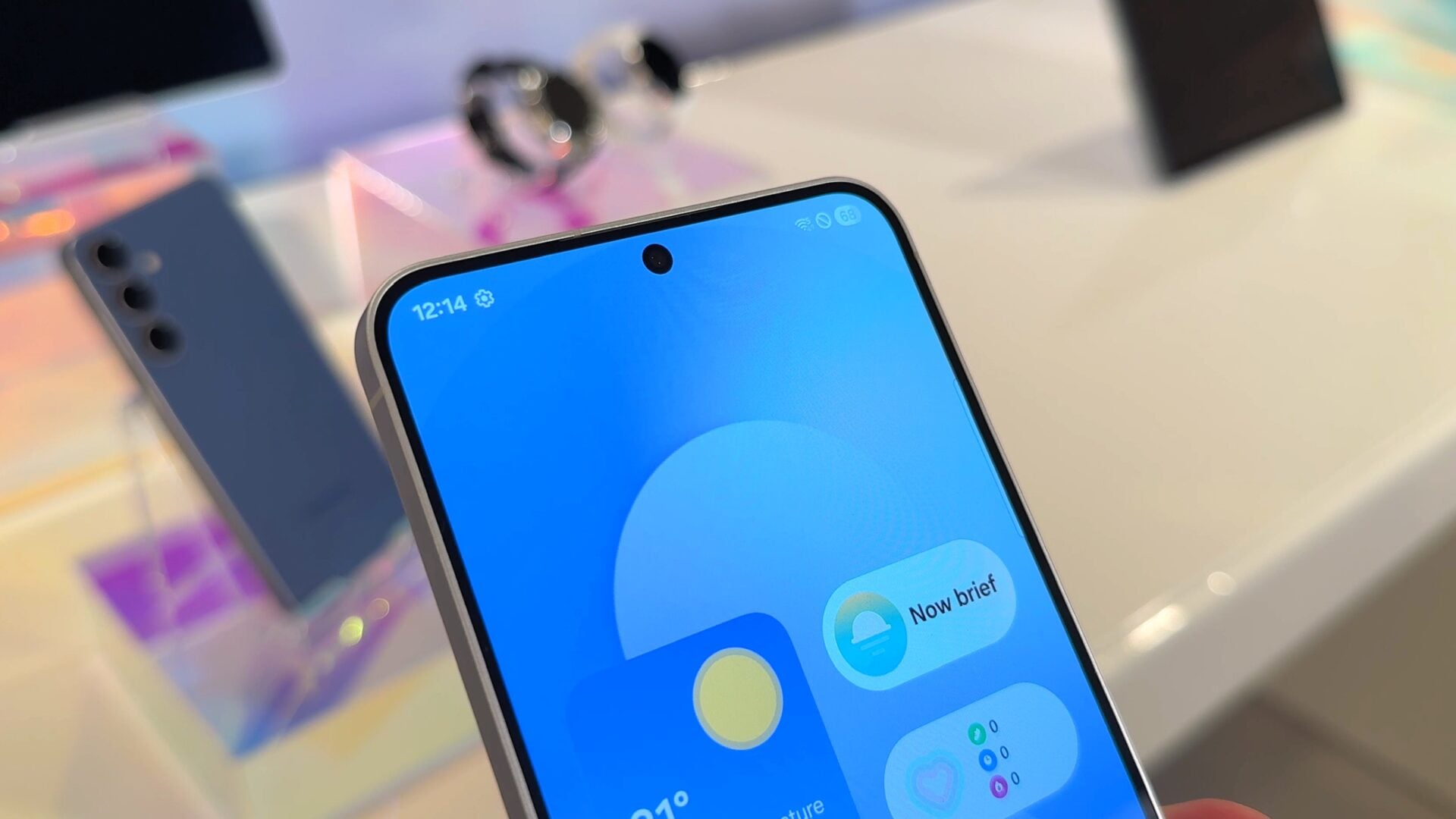 galaxy s25 fe selfie camera