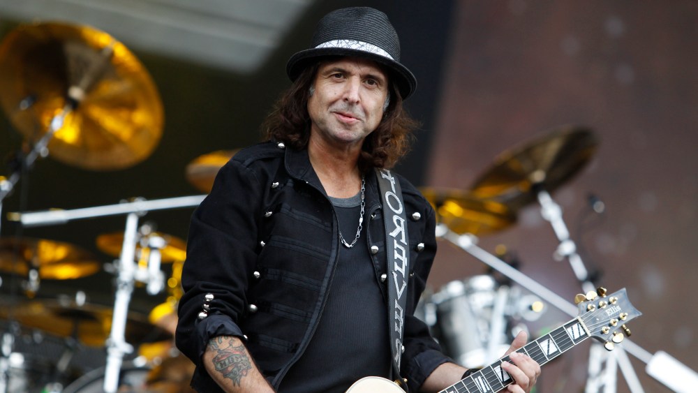 Phil Campbell Dead: Motörhead Guitarist was 64